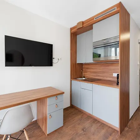 Schickes All-Inklusive Apartmentzimmer By Resida Asset Gmbh Brunn am Gebirge Exterior photo
